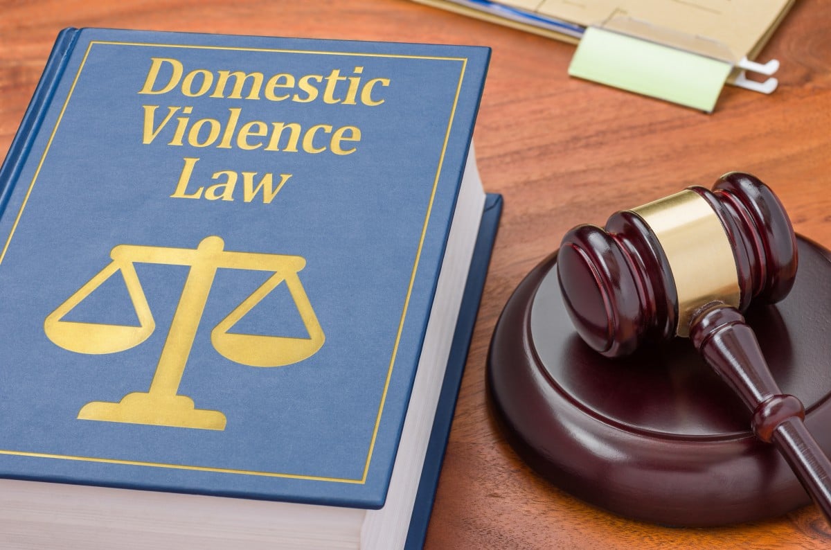 how to beat a domestic assault charge in tennessee